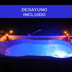 Deluxe Double or Twin Room with Spa Bath room in Casas Reais Boutique