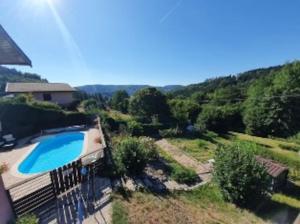 Appartements Gite 4 pers Le Tholy avec piscine privee : photos des chambres