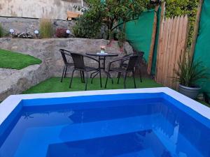 Casa Vista del sol, con piscina, tinaja, y quincho