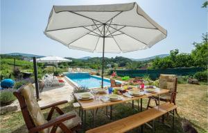 4 Bedroom Amazing Home In Suhac