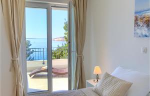 Amazing Home In Martinscica 