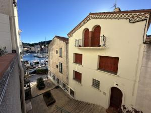 Appartements Appartement Port-Vendres, 2 pieces, 4 personnes - FR-1-309-304 : photos des chambres