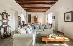 Lovely Home In Sifnos With Wifi