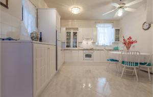 Beautiful Home In Obrov