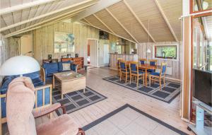 Lovely Home In Samsø With Wifi