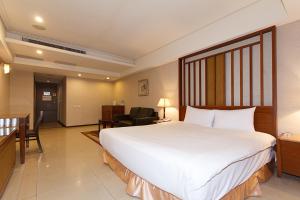 SLV Hotel Group-SLV Business Hotel