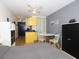 Studio 2* avec Balcon, Parking et Proche Thermes - Balaruc-les-Bains - FR-1-553-100