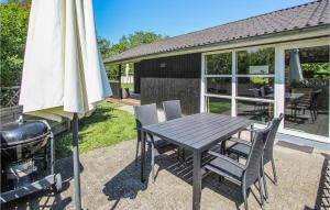 3 Bedroom Stunning Home In Samsø