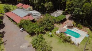 Casa de Campo com Piscina e lazer em Cascavel PR
