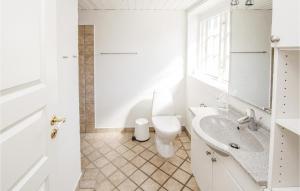 Cozy Home In Samsø With Wifi