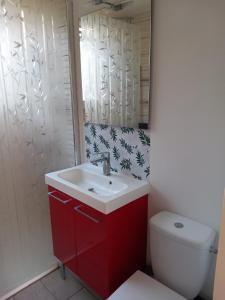 Chalets Petit chalet en bois : photos des chambres