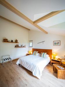 B&B / Chambres d'hotes Maison d'hote Iparra- Pays Basque : photos des chambres