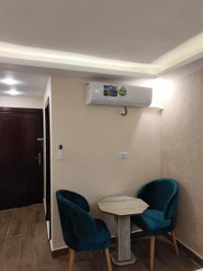 Old Street Apartment