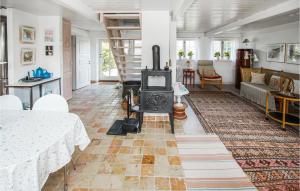 Awesome Home In Samsø With Wifi