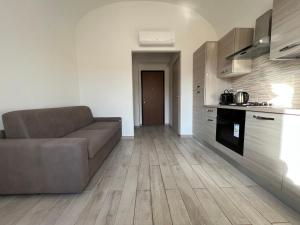 AIR σϝ HOME Aραɾƚɱҽɳƚ ᴠᴇʀᴅɪ