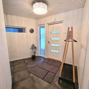 Gorgeous Arctic Lodge