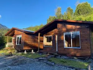 Cabañas & Tinajas Entre Volcanes - Lliguimán