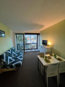 T3 Aux Pieds Des Pistes, Vue Sur Les Pistes