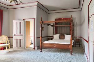 Hotels Chateau de Beguin : photos des chambres