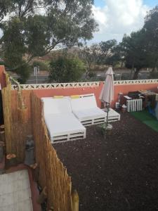 Flor de Loto Romantic Woodhouse casita camping