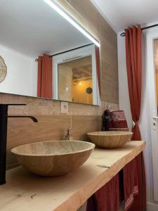 Appartements Velours & Balneo : photos des chambres