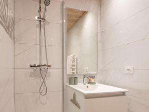 Appartement confortable avec parking à Huez, 4 personnes - FR-1-645-17