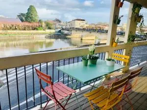 "Au Fil de la Charente" - Coeur de Saintes - WIFI Clim - Classé 4 étoiles - 4 pers - Fontcouverte