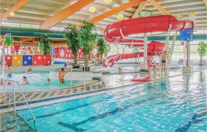 Awesome Home In Vlagtwedde With Kitchen