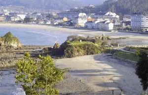 Alojamientos Viveiro - Ático Playa de Covas - 比韦罗 Alojamientos Viveiro - Ático Playa de Covas - 比韦罗