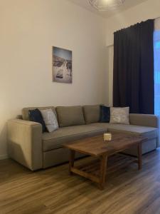 Komfortný apartmán A407 v centre NR, bez kuchyne, parkovisko zdarma