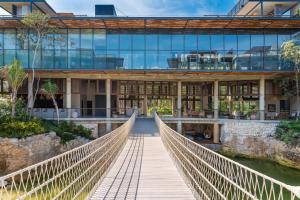 Incredible 1BR Swim Up with Private Cenote and Big Gym