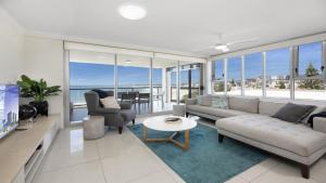 Kings Edge unit 11 Kings Beach QLD