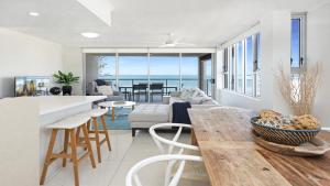 Kings Edge unit 11 Kings Beach QLD