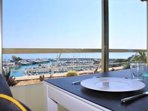 Superbe 3 Pièces avec Terrasse, Clim et Vue Mer à Villeneuve-Loubet - FR-1-252A-92