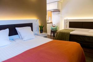 Triple Room room in Hotel Emma