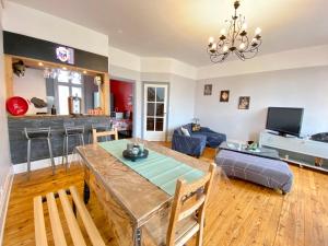 LE VIKING DOUILLET - Proche Thermes & Parcs - Parking à 50m