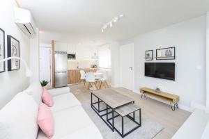 WintowinRentals Exclusivo ático cerca de la playa.