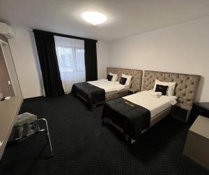 Triple Room room in Renato HOUSE