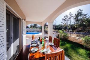 Sea view villa Lozice with private pool