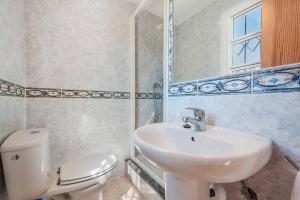 6 bedroom villa a very short to Port Pollensa by Renthousing