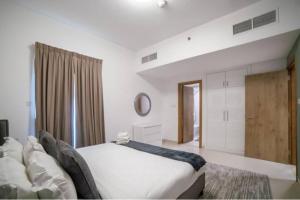Continental Tower - Luton Vacation homes, Dubai Marina - 15AB07