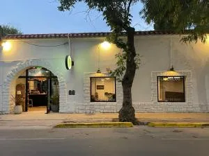 Posada Las Chacras - 卢汉德库约