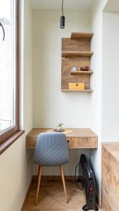 1bdr flat close to the center