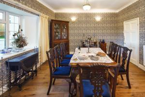 Ty Bledrws - family retreat near the Cardigan Bay coast