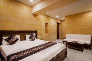 Hotel Akashdeep - Located City Centre