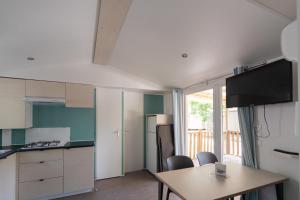 Campings CAMPING LES OURMES : photos des chambres