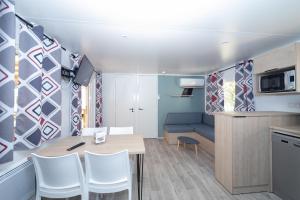 Campings CAMPING LES OURMES : photos des chambres