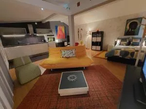 La crique de l'evole - Montézillon