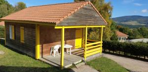 Motels Les Chalets de la MARGERIDE : photos des chambres