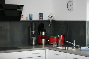 Die Idyllische - Ferienwohnung mit Garten und Sauna